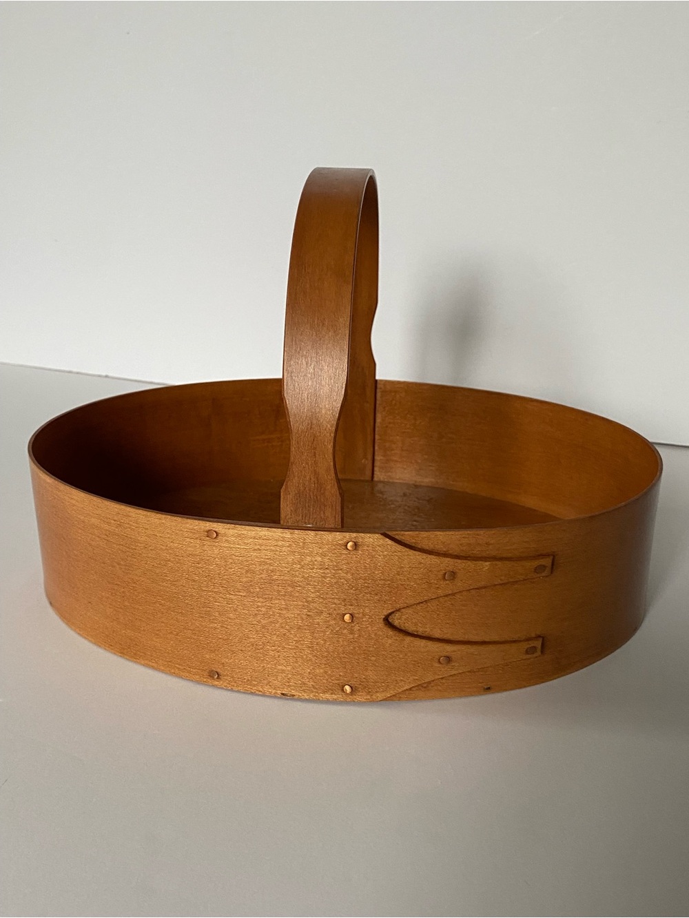 Vintage Shaker Bentwood Carrier Basket 2 Finger Joint Oval 1991’ 12” X 9” Signed
